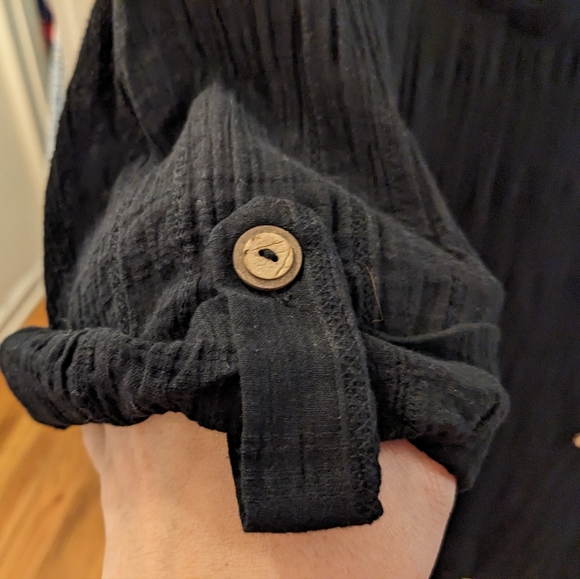 ‼️ CLEARANCE Dotti black, adjustable sleeve top, size 2X - Picture 3 of 10